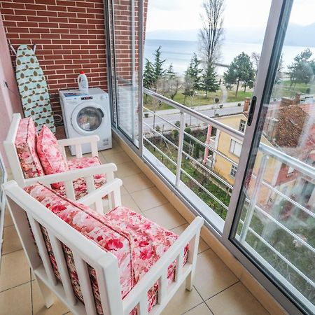 Luxurious Apartment Lake View ポグラデツ エクステリア 写真